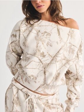 Abercrombie & Fitch Sunday slash top in white beige camo